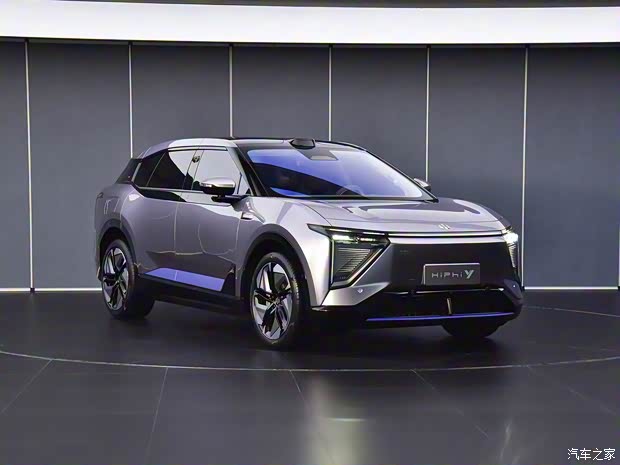 华人运通 高合HiPhi Y 2023款 四驱基本型 三元锂 华人运通 高合HiPhi Y 2023款 四驱基本型 三元锂