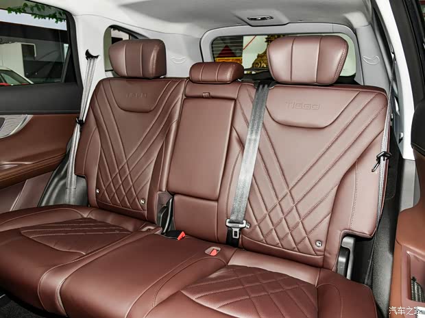 奇瑞汽車 瑞虎8 PLUS 2024款 冠軍版 290TGDI DCT豪享版