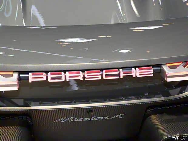 保时捷 Mission X 2023款 Concept 保时捷 Mission X 2023款 Concept