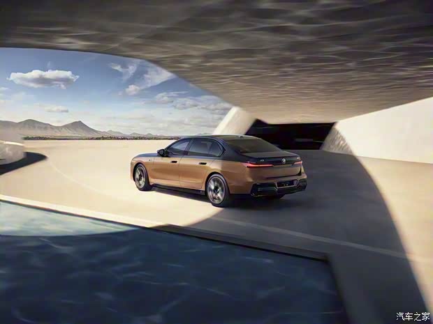 宝马(进口) 宝马i7 2023款 M70L 宝马(进口) 宝马i7 2023款 M70L