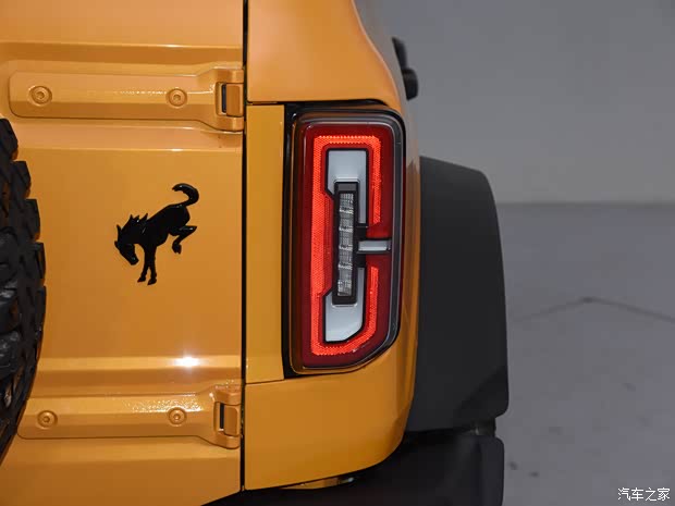 福特(进口) Bronco(进口) 2022款 四门版 2.7T Wildtrak 加拿大版 福特(进口) Bronco(进口) 2022款 四门版 2.7T Wildtrak 加拿大版