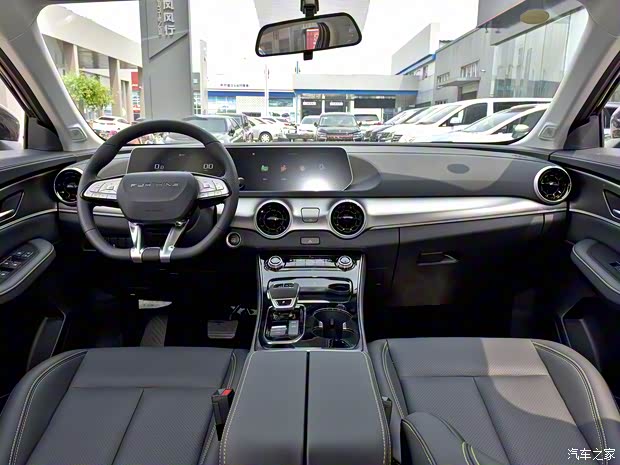 東風(fēng)風(fēng)行 風(fēng)行T5 EVO 2023款 狂飚版 1.5TD DCT鉑金款