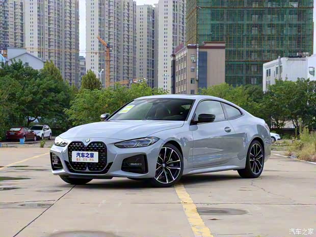 寶馬(進(jìn)口) 寶馬4系 2022款 425i M運(yùn)動曜夜套裝
