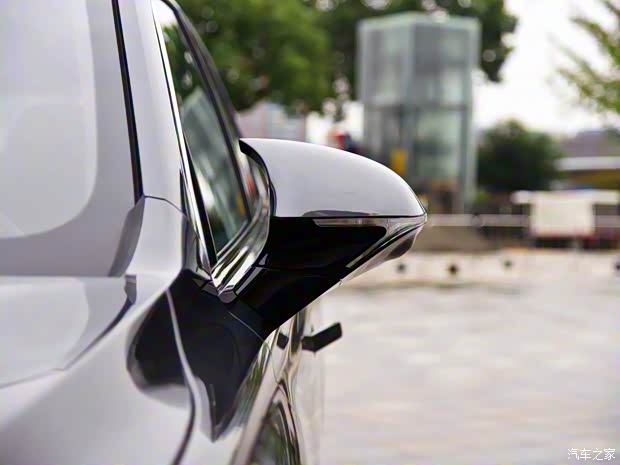 上汽集團 榮威RX5 MAX 2022款 300TGI 基本型