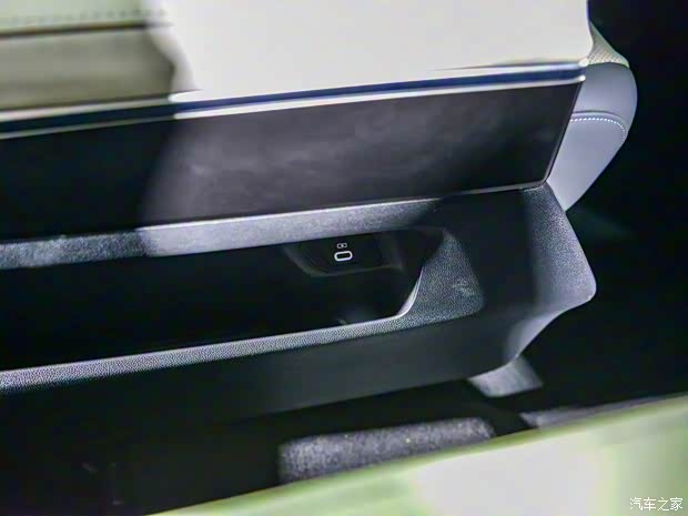 上汽奧迪 奧迪Q6 2022款 50 TFSI 基本型