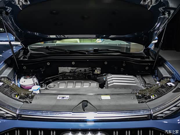 上汽奧迪 奧迪Q6 2022款 45 TFSI 基本型