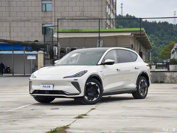 智己汽車 智己LS7 2023款 90kWh Elite后驅(qū)版