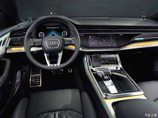 奥迪(进口) 奥迪Q8 2024款 55 TFSI 奥迪(进口) 奥迪Q8 2024款 55 TFSI