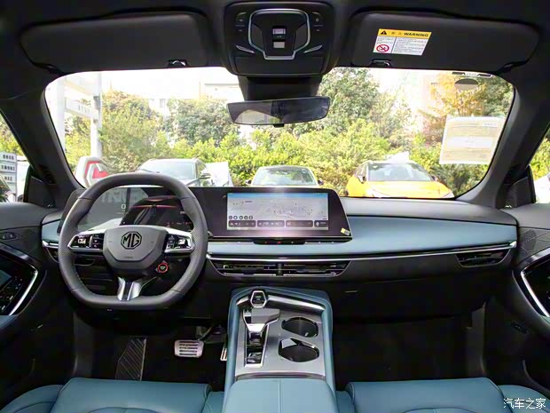 上汽集团 MG7 2023款 2.0T 自动猎美奢享版 上汽集团 MG7 2023款 2.0T 自动猎美奢享版