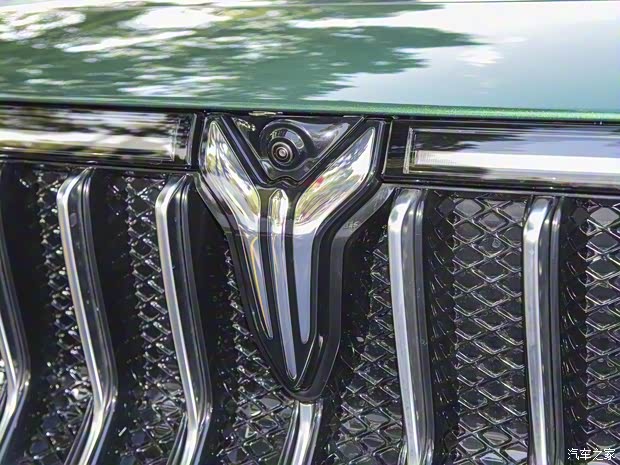 嵐圖汽車 嵐圖FREE 2022款 超長(zhǎng)續(xù)航純電版