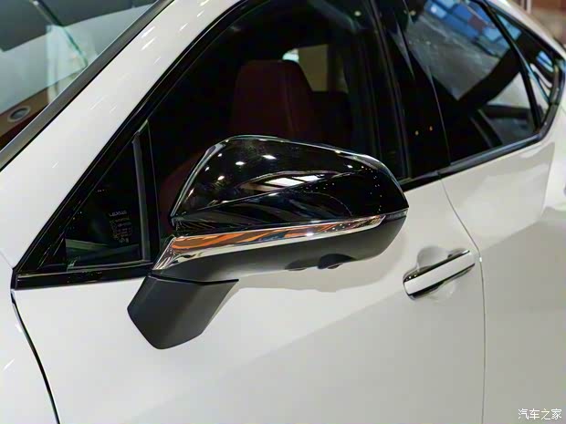 雷克萨斯 雷克萨斯NX 2022款 350h AWD