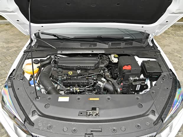 東風乘用車 奕炫MAX 2024款 1.5T 賽道版