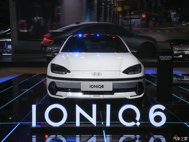 现代(进口) IONIQ(艾尼氪)6 2022款 基本型