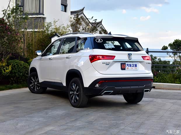 上汽通用五菱 宝骏530 2019款 1.5T CVT旗舰型