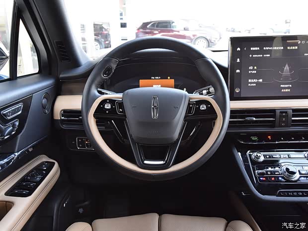 长安林肯 冒险家 2020款 2.0T 四驱尊耀版