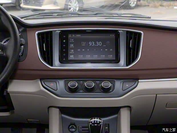 东风风行 菱智 2020款 M5 1.6L 7座基本型