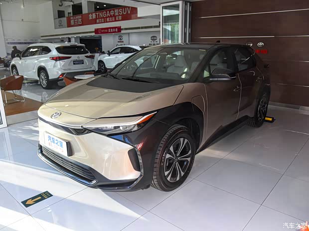 广汽丰田 广汽丰田bZ4X 2022款 长续航Elite 广汽丰田 广汽丰田bZ4X 2022款 长续航Elite