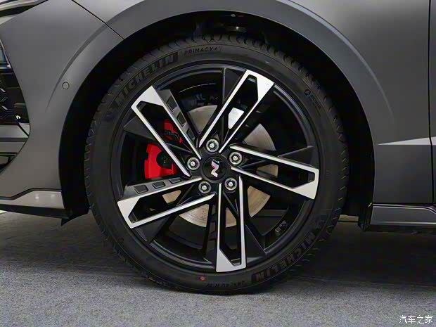 北京现代 索纳塔 2024款 2.0T N Line 高配版 北京现代 索纳塔 2024款 2.0T N Line 高配版