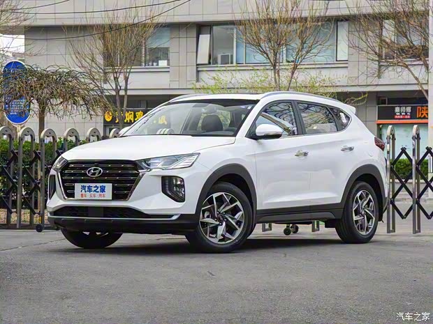 北京现代 途胜 2020款 280TGDi 双离合两驱智联版 北京现代 途胜 2020款 280TGDi 双离合两驱智联版