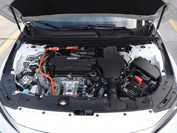 东风本田 英仕派 2022款 锐·混动 2.0L 净越版