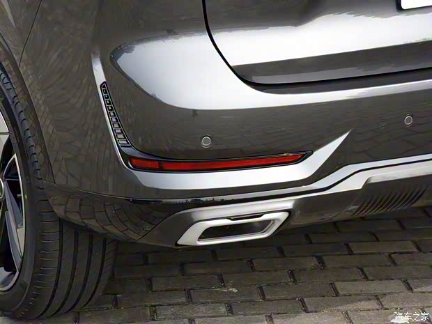 上汽集团 荣威RX5 MAX 2022款 300TGI 自动有为旗舰版