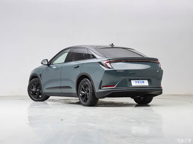 北汽新能源 极狐 阿尔法S(ARCFOX αS) 2023款 森林版 北汽新能源 极狐 阿尔法S(ARCFOX αS) 2023款 森林版