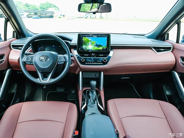 丰田(进口) 卡罗拉Cross(进口) 2022款 中国台湾版 丰田(进口) 卡罗拉Cross(进口) 2022款 中国台湾版