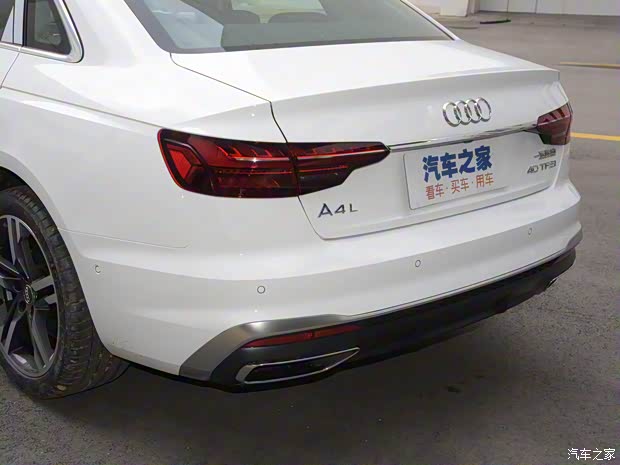 一汽-大众奥迪 奥迪A4L 2022款 40 TFSI 豪华动感型