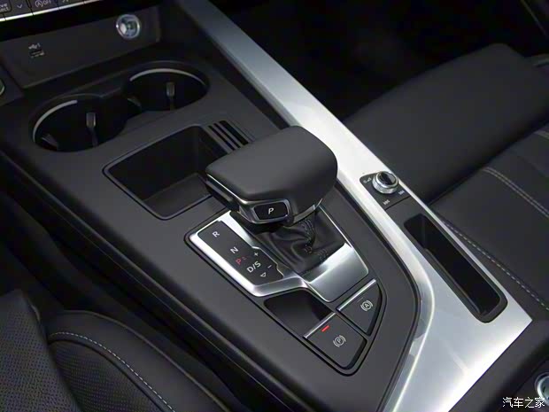 一汽-大众奥迪 奥迪A4L 2022款 40 TFSI 豪华动感型