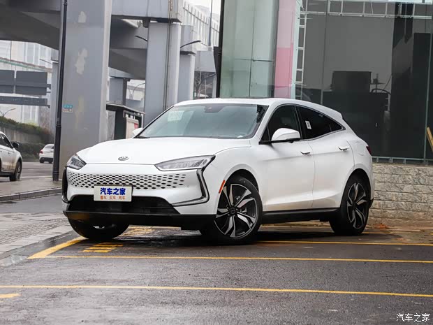 金康赛力斯 赛力斯SF5 2021款 四驱自由远征版 金康赛力斯 赛力斯SF5 2021款 四驱自由远征版