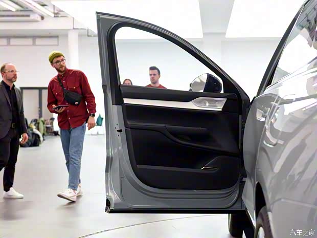 沃爾沃(進(jìn)口) 沃爾沃EX90 2023款 基本型