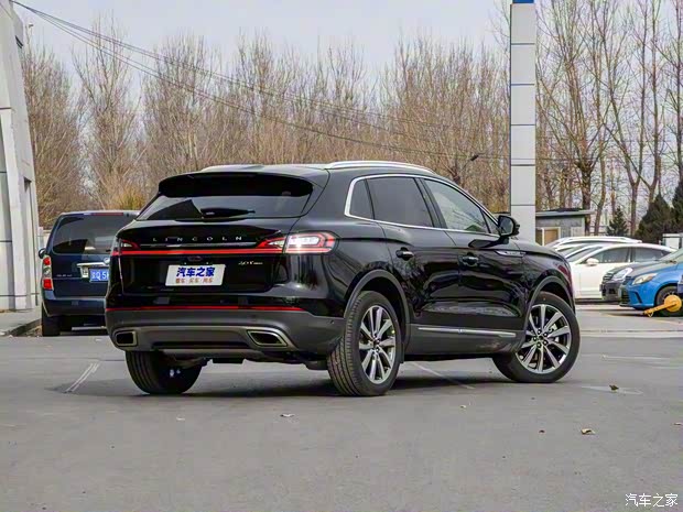 林肯 航海家 2019款 2.0T 四驱尊雅型