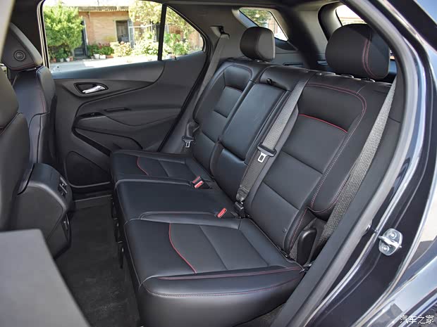 上汽通用雪佛蘭 探界者 2021款 Redline 550T 自動四驅(qū)RS