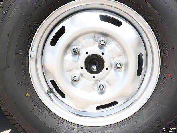 江鈴汽車(chē) 江鈴福順 2022款 2.0T柴油多功能乘用車(chē)中軸中高頂6-7座JX4D20A6H