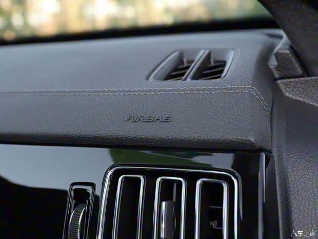 比亚迪 唐新能源 2022款 DM-i 252KM 尊享型