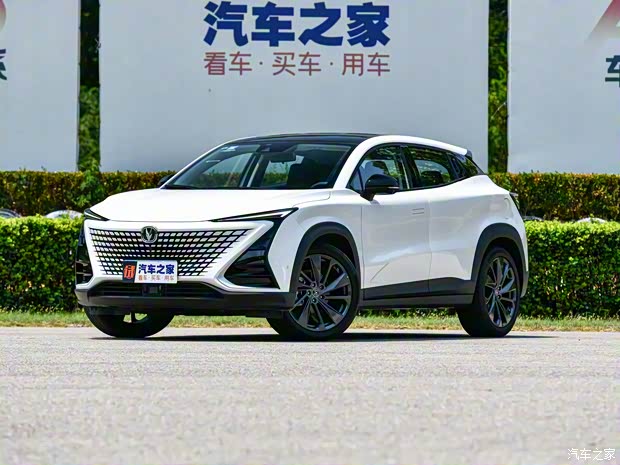 长安汽车 长安UNI-T 2020款 1.5T 旗舰型