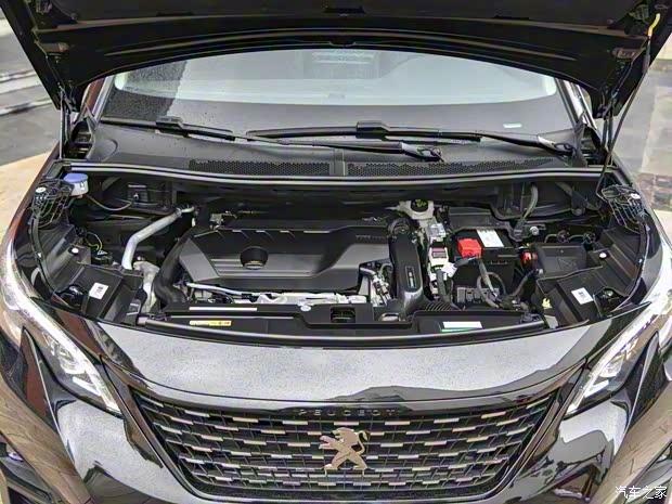 东风标致 标致4008 2019款 BLACKPACK黑曜版 东风标致 标致4008 2019款 BLACKPACK黑曜版