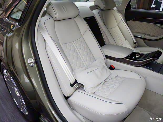 奧迪(進(jìn)口) 奧迪A8 2022款 A8L Horch創(chuàng)始人版