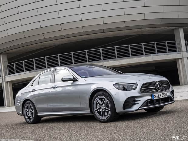 奔驰(进口) 奔驰E级(进口) 2021款 E 350 AMG Line