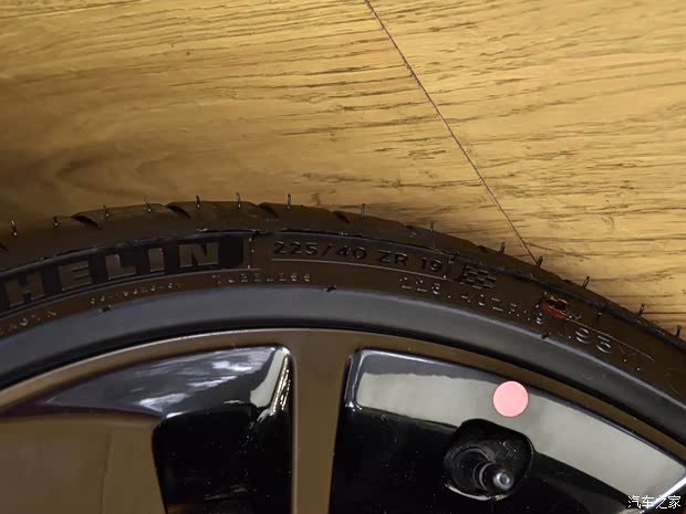 捷尼赛思 捷尼赛思G70 2022款 2.0T 四驱旗舰型