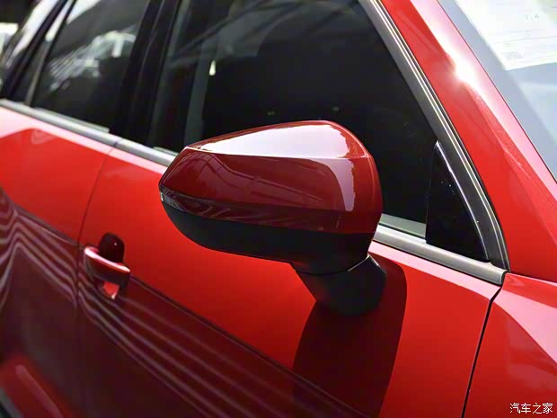 一汽-大众奥迪 奥迪Q2L 2022款 35 TFSI 时尚致雅型