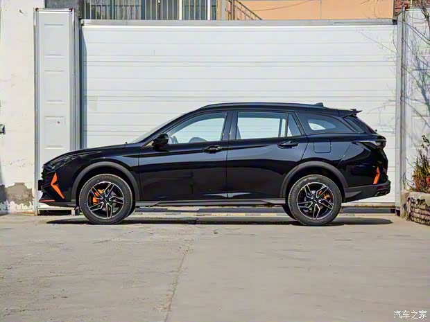 东风乘用车 奕炫GS 2023款 马赫版 1.5T 自动乐活版 东风乘用车 奕炫GS 2023款 马赫版 1.5T 自动乐活版