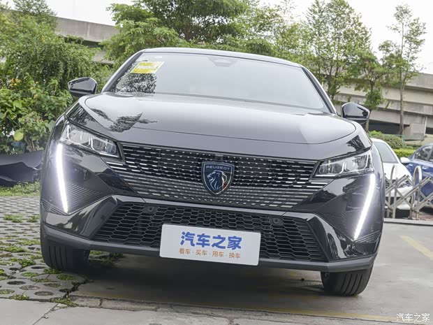 東風(fēng)標(biāo)致 標(biāo)致408X 2023款 魅力版