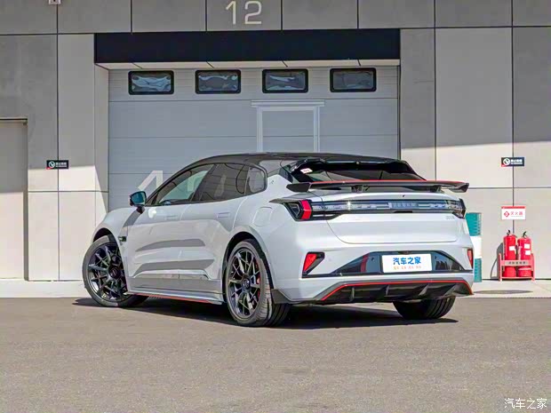 極氪 極氪001 2023款 FR版 100kWh