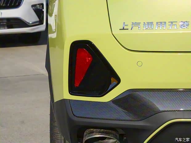 上汽通用五菱 五菱星馳 2022款 1.5T CVT基本型