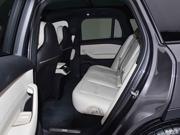 蔚来 蔚来ES6 2023款 100kWh 蔚来 蔚来ES6 2023款 100kWh