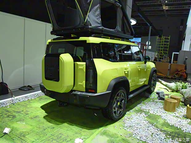 奇瑞汽車 捷途旅行者 C-DM 2023款 1.5T C-DM 兩驅(qū)獵行版