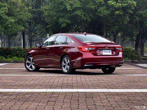 廣汽本田 雅閣 2018款 銳·混動(dòng) 2.0L 銳尊版