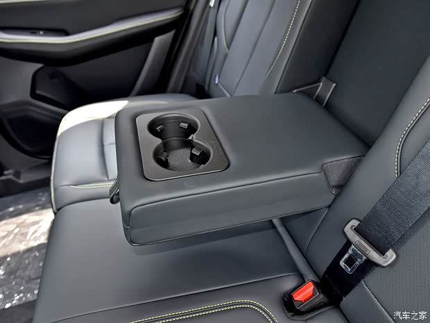 東風(fēng)風(fēng)行 風(fēng)行T5 EVO 2023款 狂飚版 1.5TD DCT鉑金款