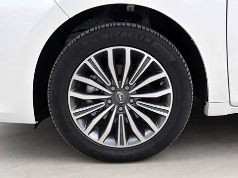 2019款 270T DCT尊贵版(六座)国VI 2019款 270T DCT尊贵版(六座)国VI